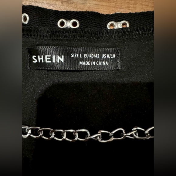 Never Giving Up Chain Dress - Picture 3 of 6